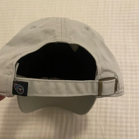 Tennessee Titans ‘47 Brand Gray Adjustable Hat - Picture 2 of 5